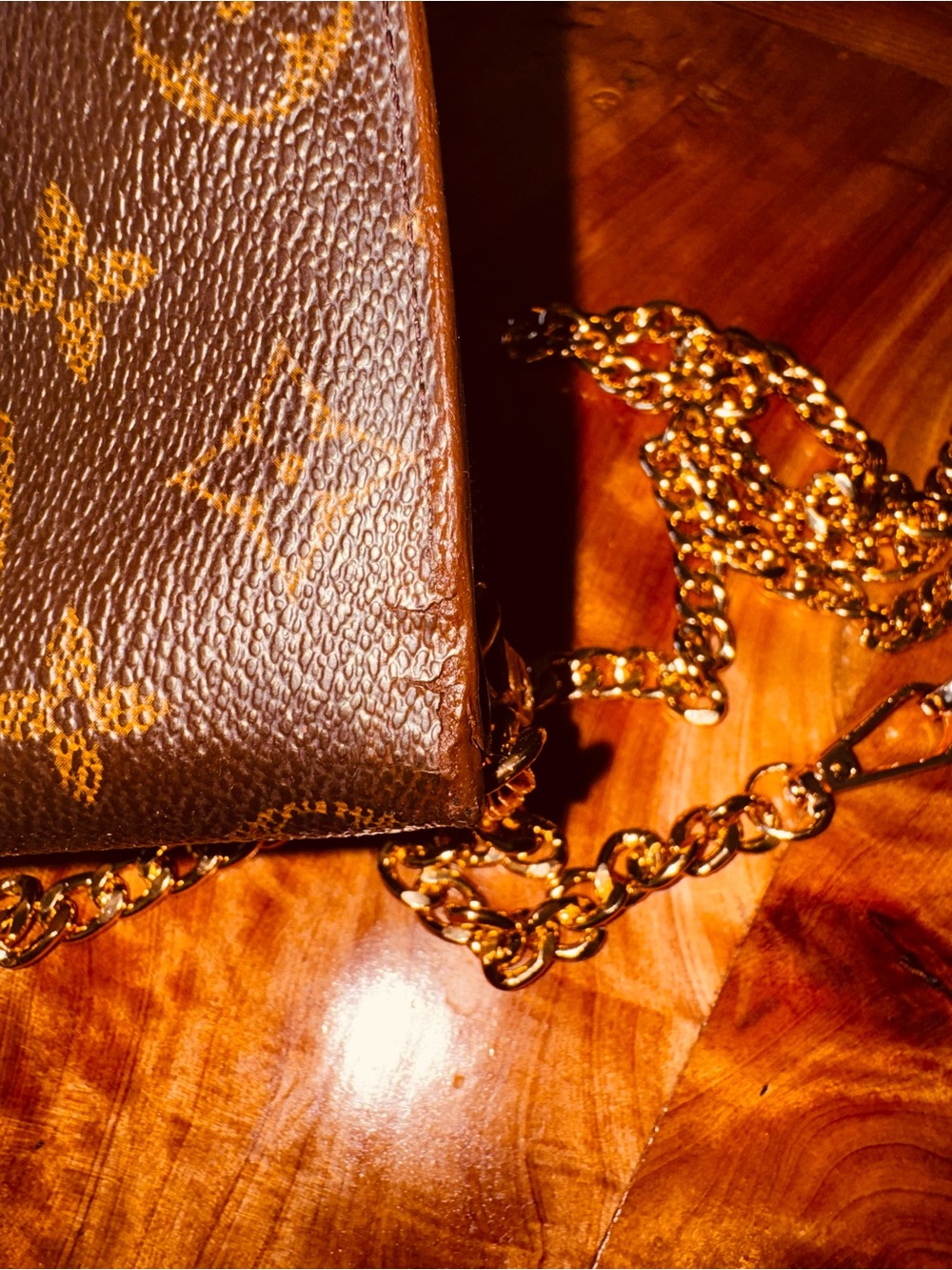 Louis Vuitton vintage compact, wallet, monogram brown, 2002 with unbranded chain - Picture 15 of 17